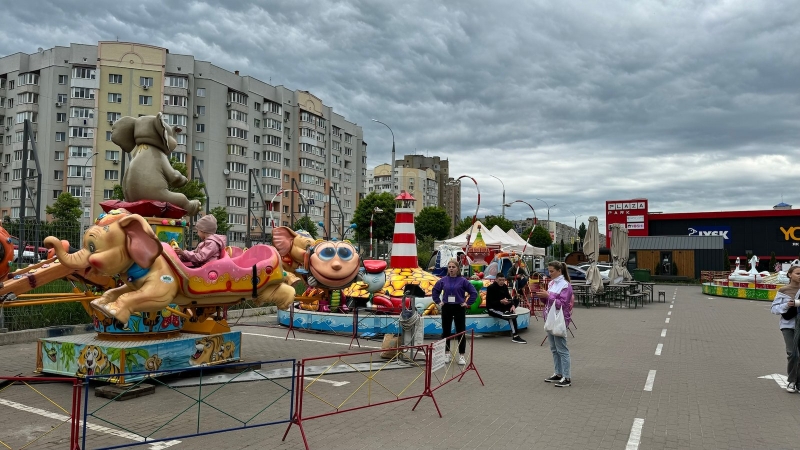 Луна-парк чи Центральний парк? Що краще обрати для відпочинку у Вінниці