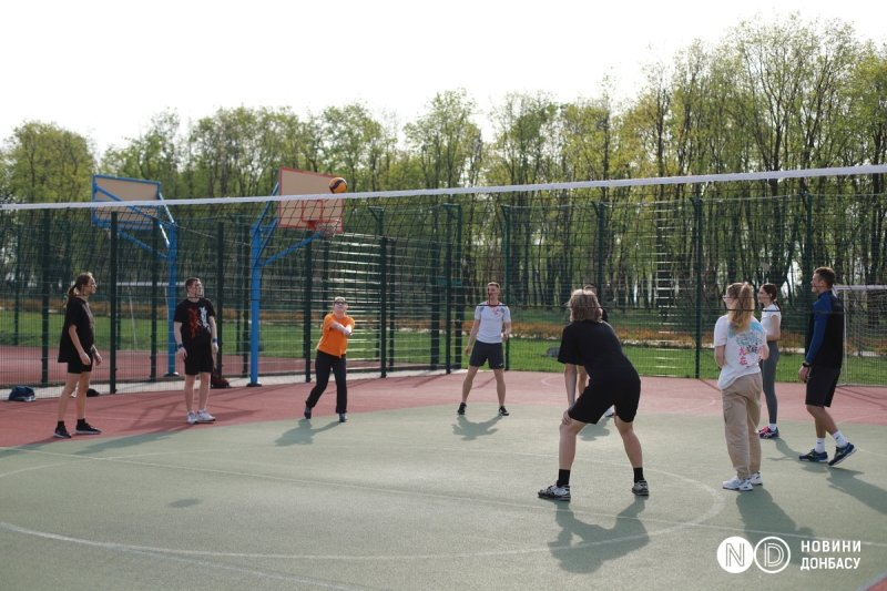 Один день без війни: Як у Покровську відпочивають між повітряними тривогами