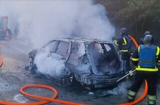 Обстріл Київщини: рятувальники показали наслідки ворожого удару (фото)