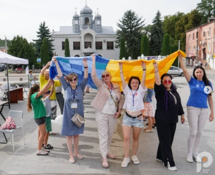 Відновитись та прижитись: як діють групи самопідтримки для жінок ВПО у Луцьку