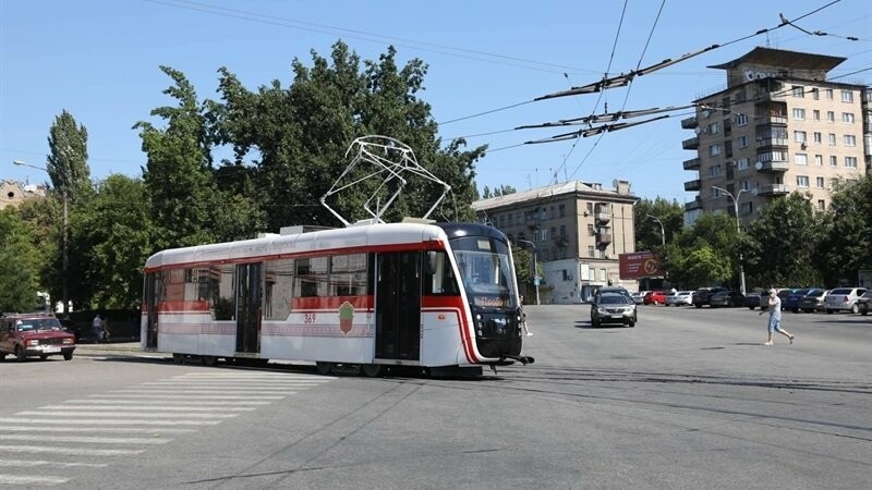 У Запоріжжі через ворожу атаку призупинено роботу трамвайних маршрутів