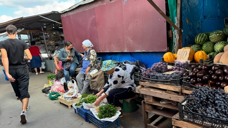 Які ціни на городину та садовину на ринку у Вінниці