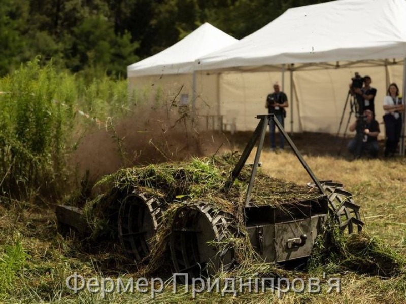 «Змій» вагою понад тонну може пройти до 2,5 га на день