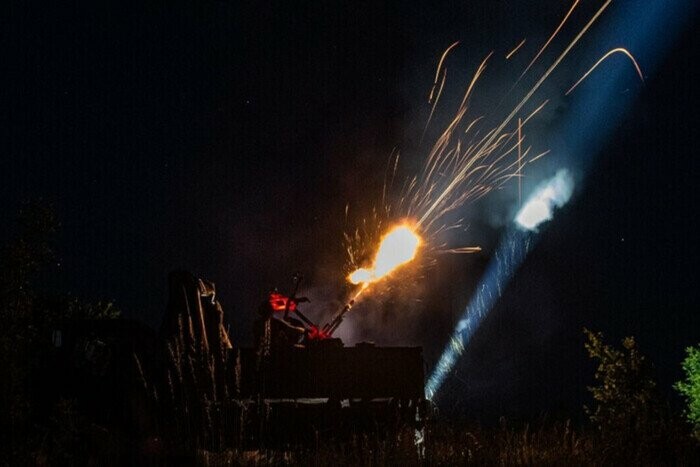 Гучні вибухи лунали в Тернополі: в області оголошували повітряну тривогу через атаку "шахедів"