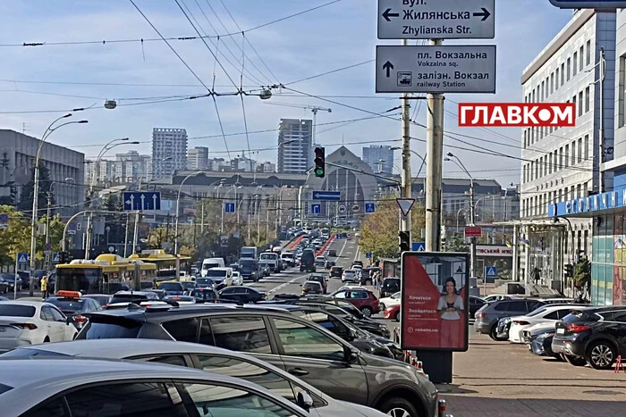 У якому районі Києва рівень забруднення повітря найнижчий: моніторинг